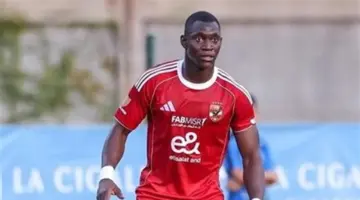 أليو ديانج وقّع عقود انتقاله لفالنسيا الإسباني لمدة 3 سنوات